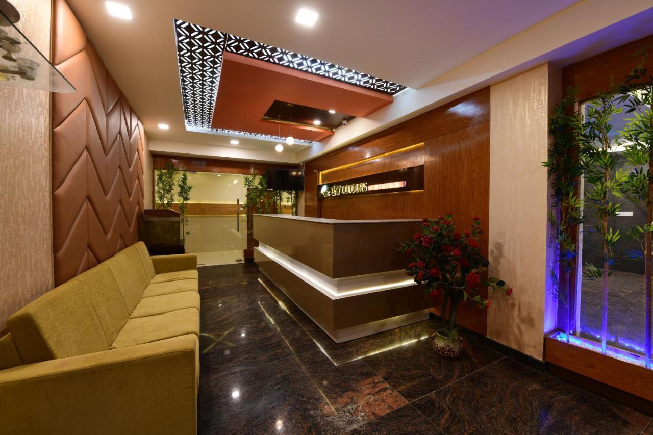 Hotel Bv Colours By Rivido, Begur Main Road Bangalore Ngoại thất bức ảnh
