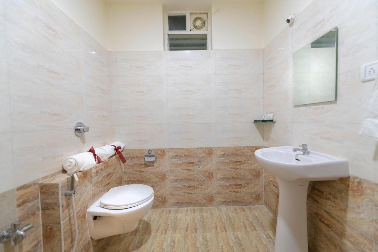 Hotel Bv Colours By Rivido, Begur Main Road Bangalore Ngoại thất bức ảnh